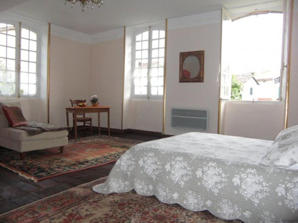 Chambres D'Hotes Aroha Sorde-l'Abbaye Room photo